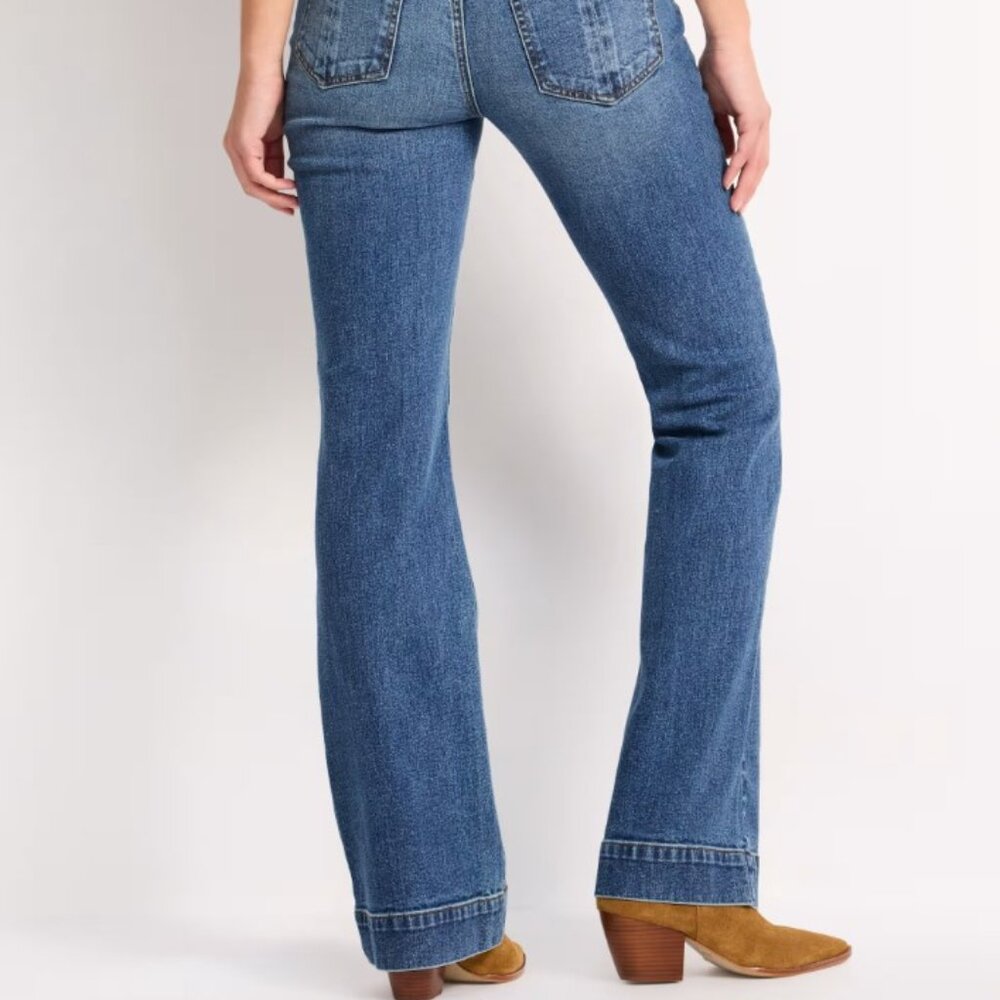 Prosperity Bootcut Jean, Size 32 (14)